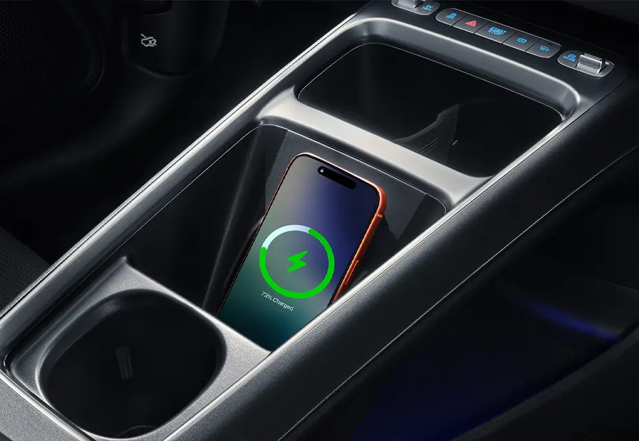 Kabelloses Smartphone-Laden im BYD DOLPHIN G DM-i